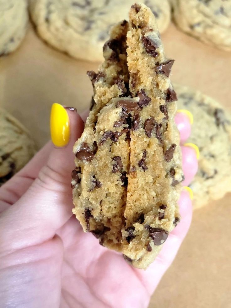 Chocolate Chip Cookies 