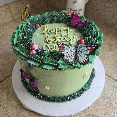 8-inch Buttercream Cake