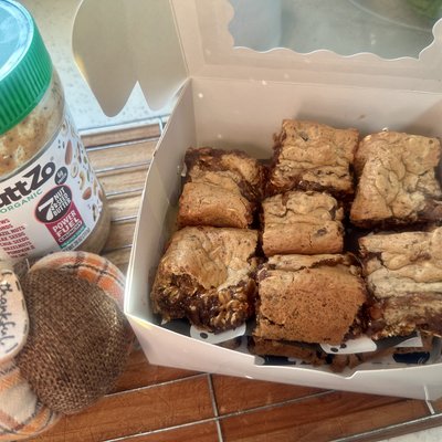 Nuttzo Chocolate Oat Bars 