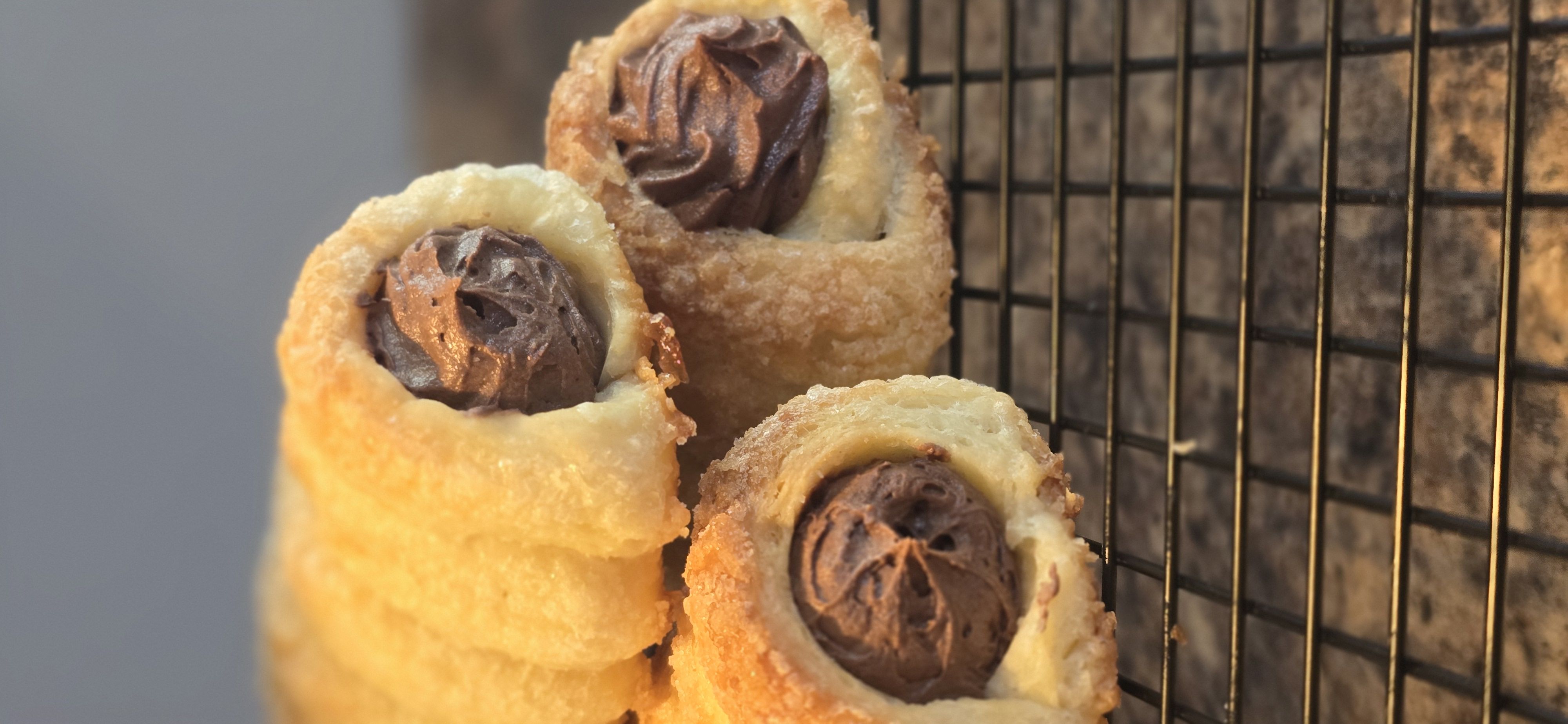 Chocolate Cream Horns