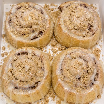 Peach Cobbler Cinnamon Roll PACK OF 4