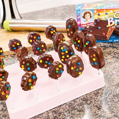 Cake Pops Dozen