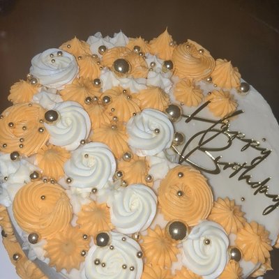 6 Inch Cake (2 layer)