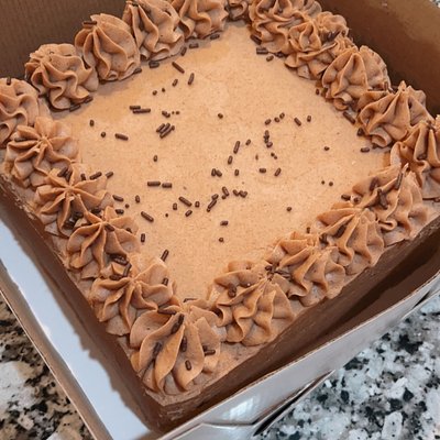 8” Square Cake