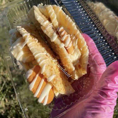 2 Cheesecake Tacos: Banana Pudding Crunch Flavor