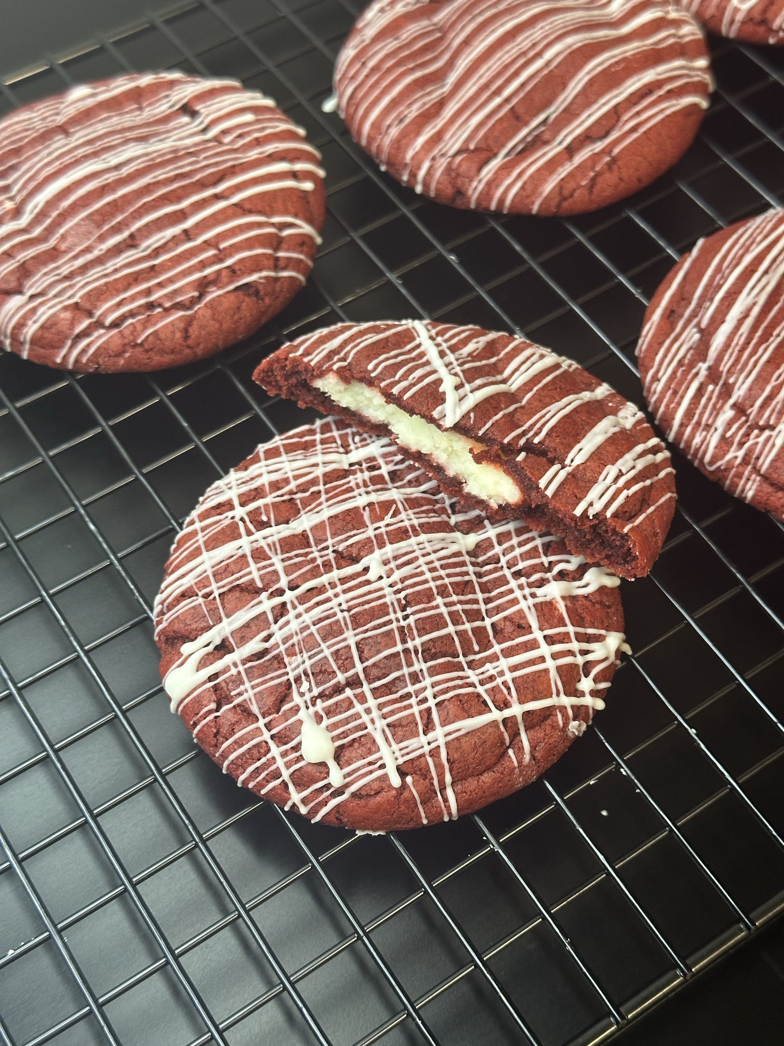 Velvet Bliss Cookie 