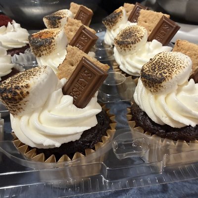 S’mores Cupcakes Per Dozen 