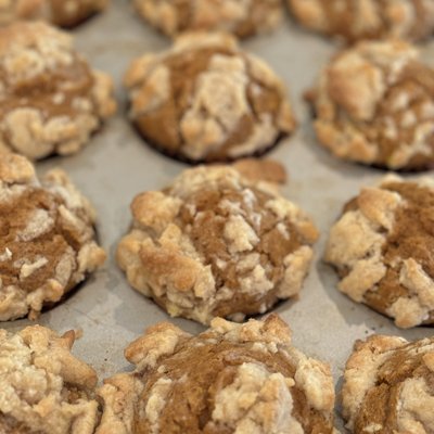 One Dozen Pumpkin Crumbcake Muffins