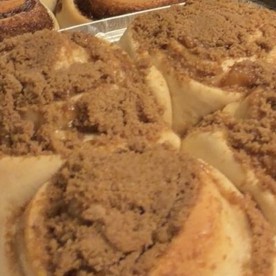 Cookie Butter Rolls 4 Ct
