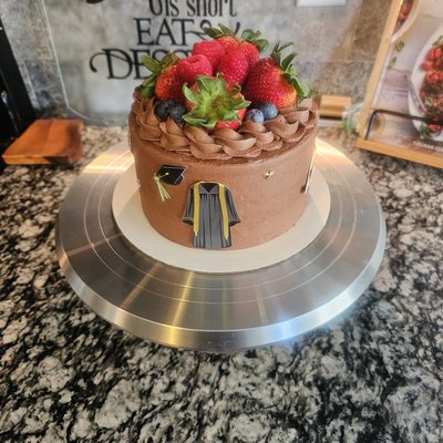 6 Inch Cakes