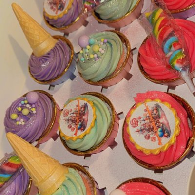 Specialty Cupcakes 