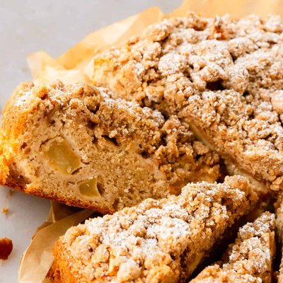 Apple Crumble Loaf 