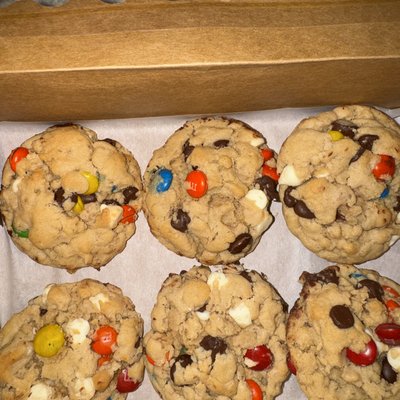 Monster Cookies 