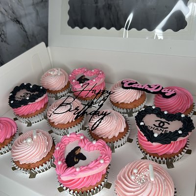 Dozen Custom Cupcakes 