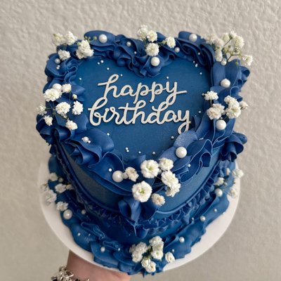 6” Heart Cake