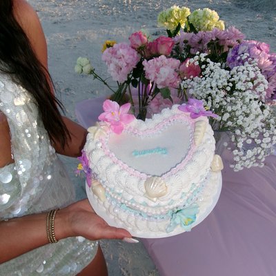 8” Heart Shaped Cake