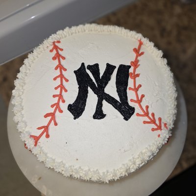 8 Inch Round Cake 