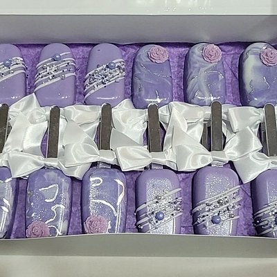 Cakesicles (Per Dozen)