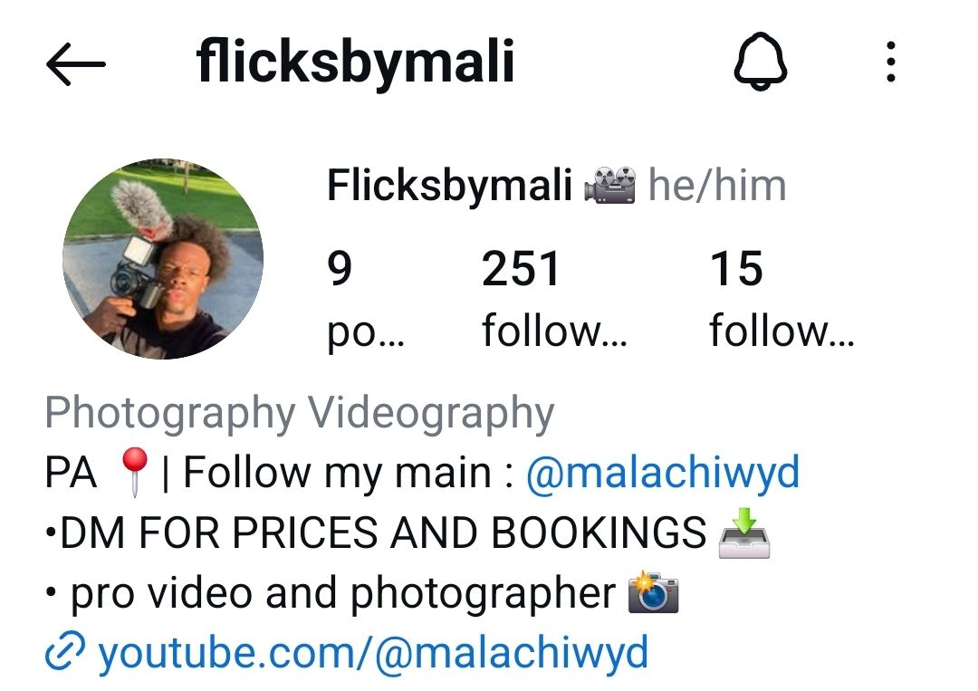 Desi's Proudly Presents "Flicks By Mali" Photography And Videography.  Book Now! 