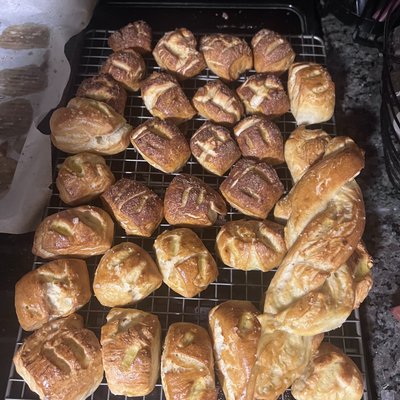 Pretzel Nuggets