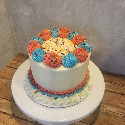 6 in 2 layer custom cake