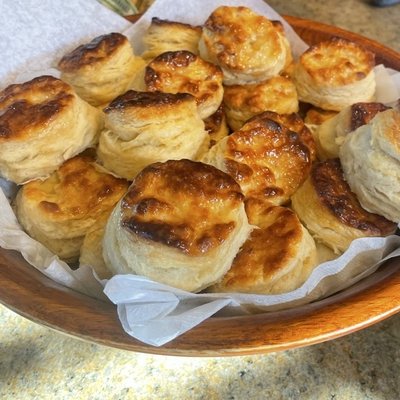 8pk Honey Buttermilk Biscuits 