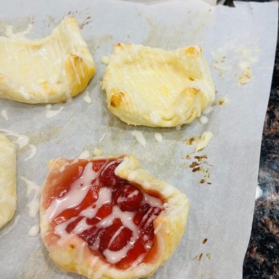 Cheese Or Cherry Danish ($2.50 Each)
