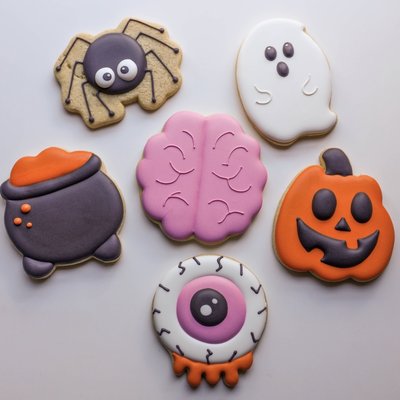 Simply Spooky  Cookie Decorating Class Oct 20th