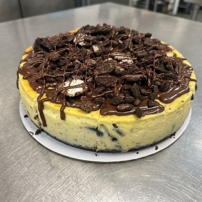 Cookies and Cream Cheesecake