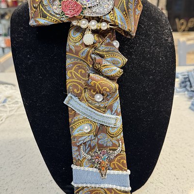 Tiff’s Custom Glam Ties 