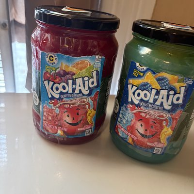 Kool-aid Coconut Pineapple Spears 🍍