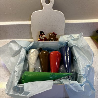 Decorating Kit