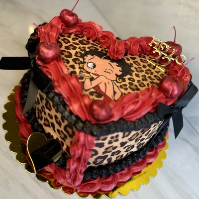 Heart Cake
