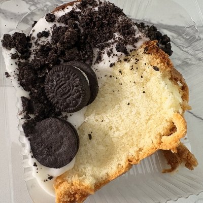 Cookies & Velvet Individual Slice