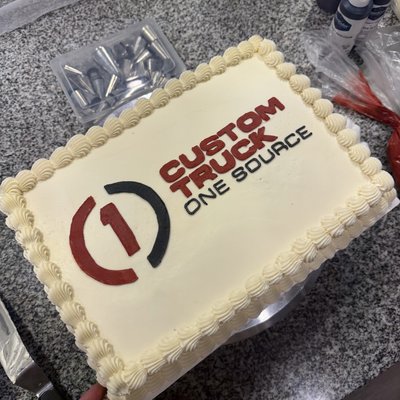 Quarter Sheet Cake
