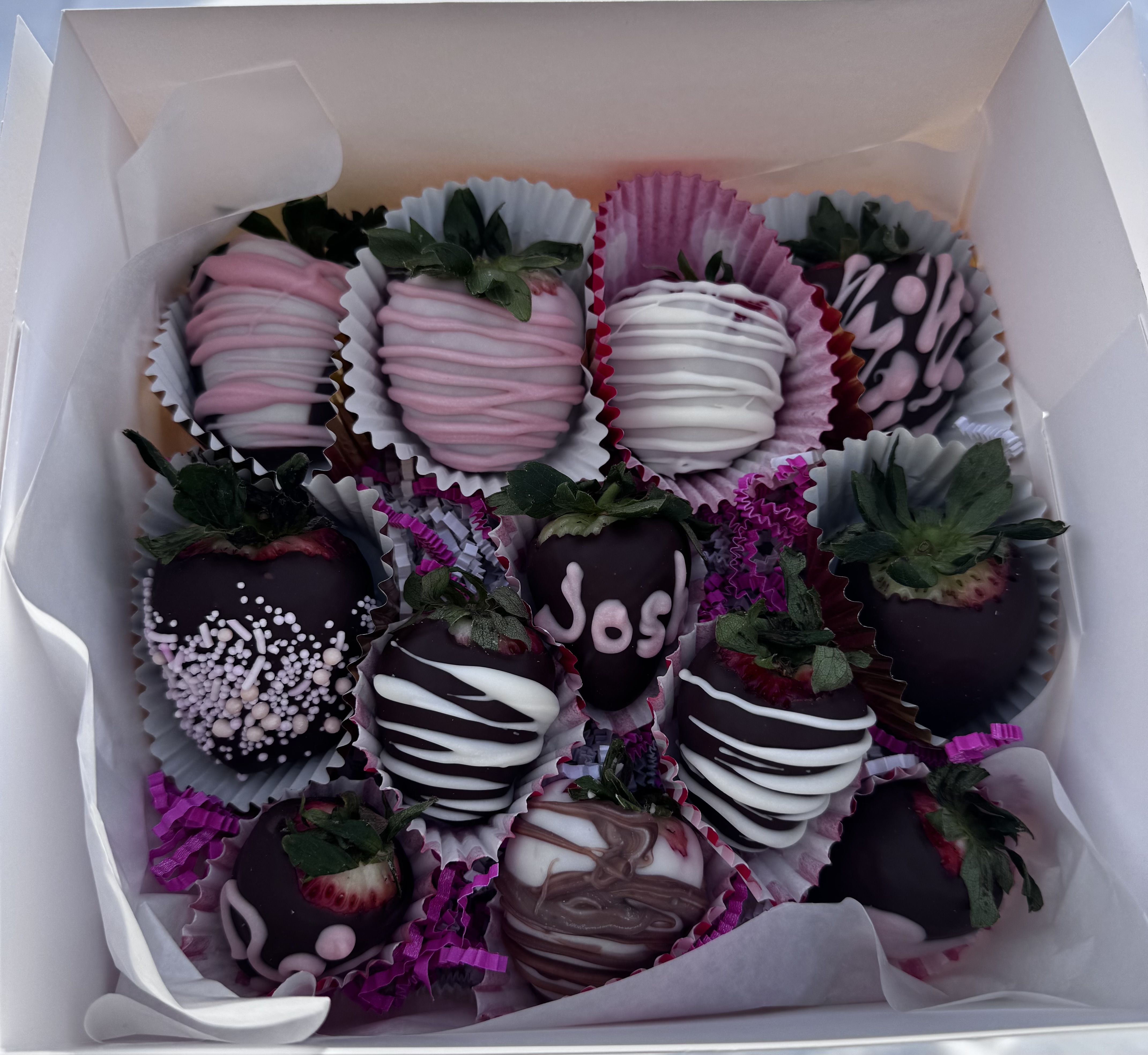 Custom Chocolate Covered Strawberries 