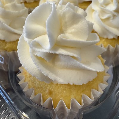 Standard Cupcakes Per Dozen 