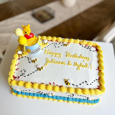 Quarter Sheet Cake (Serves 24)