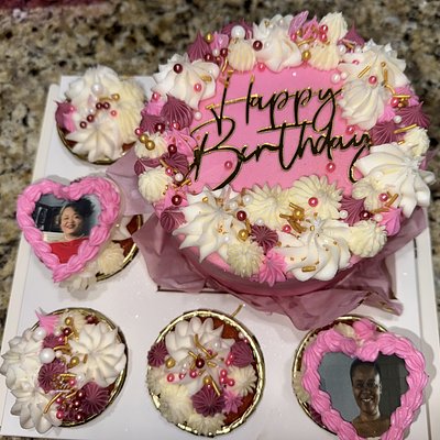 Small Cake Bento Box