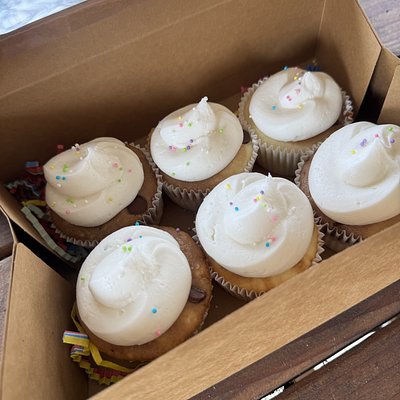 Making Memories Marble Chocolate Chip Cupcakes - Half Dozen
