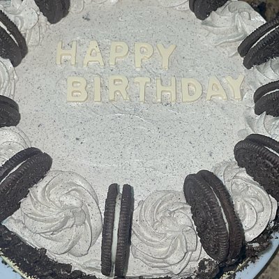 Cookies And Cream Cake