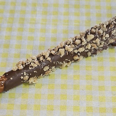 Chocolate Peanut - 6 Count