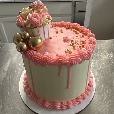 Round Celebration Cake