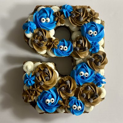 Regular Size Stacked Number Or Letter