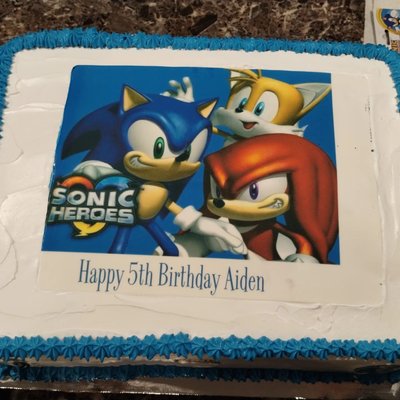 Sonic Cake 