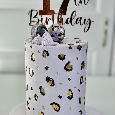 Custom Design 6 Inch Round Cake Approx.Servings 12-20 