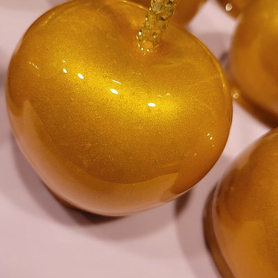 Gold Candy Apples