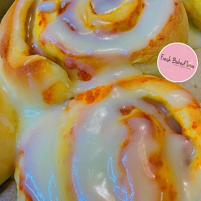 Sweet Potato Pie Cinnamon Rolls (6 count)