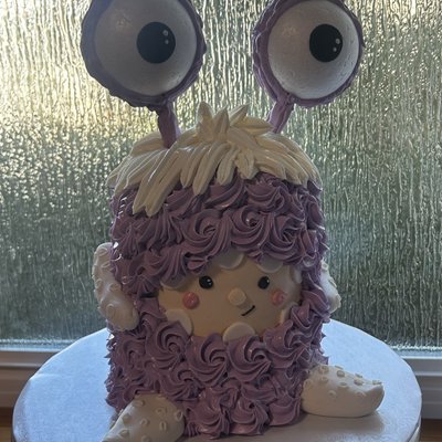 Custom Shape Cake