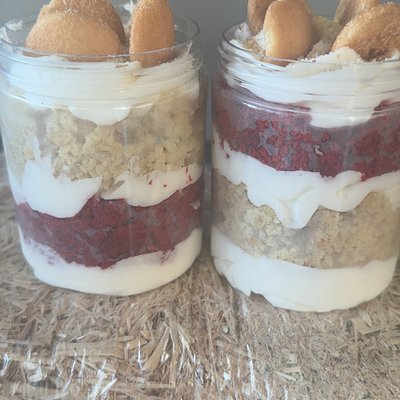 🥇 Red Velvet Banana Overload Jar 